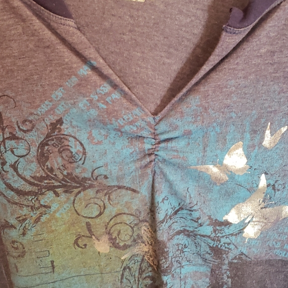 3/4 sleeved Graphic Tee from Lane Bryant - Picture 2 of 4